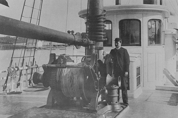 Hoist and winch on Fish Hawk, used by Commissioner Spencer Fullerton Baird and Professor Addison Emery Verrill in exploration of the New England coast