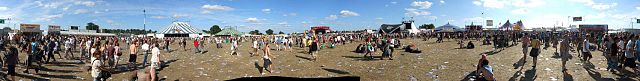 A panorama of the Reading Festival 2007 arena