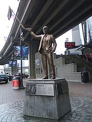 Neilson's statue depicting the beginning of Towel Power Roger neilson statue.jpg