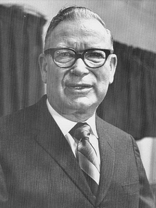 <span class="mw-page-title-main">Roman Hruska</span> American politician (1904–1999)