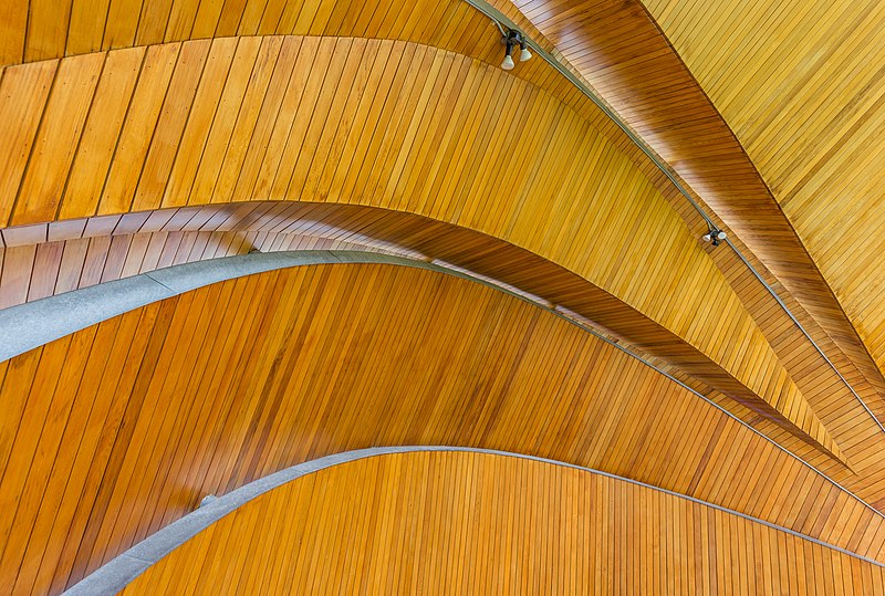 File:Roof of auditorium in Beacon Park, British Columbia, Canada 04.jpg