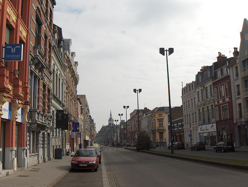 File:RoubaixAvenueJeanBaptisteLebas.JPG