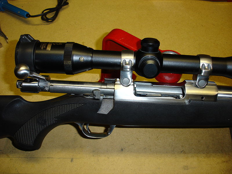 File:Ruger 77MII 204 Action.jpg