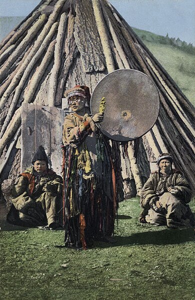 File:SB - Altay shaman with drum.jpg