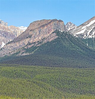 <span class="mw-page-title-main">Saddle Mountain (Alberta)</span>