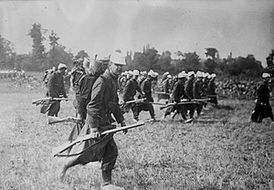 Sırp birlikleri saldırı1914.jpg