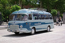 автобус выпуска 1955 года