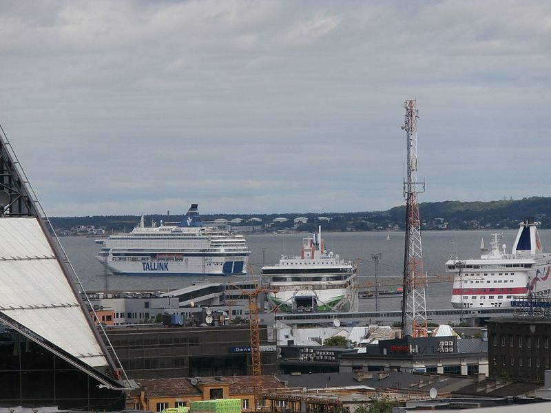 File:Silja Europa departing Tallinn 23 June 2017.jpg