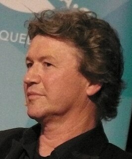 <span class="mw-page-title-main">Simon Phillips (director)</span> New Zealand-Australian director of theatre, musicals and opera