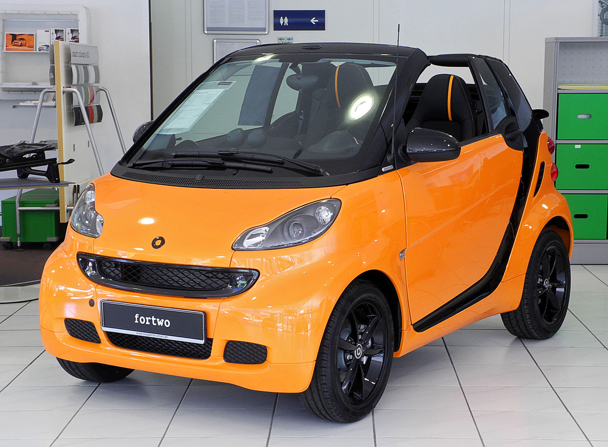 File:Smart Fortwo Cabriolet 1.0 mhd Nightorange (A 451, Facelift) –  Frontansicht, 4. Juni 2011, Wuppertal.jpg - Wikimedia Commons