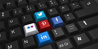 <span class="mw-page-title-main">Social media and identity</span> Impacts of social media