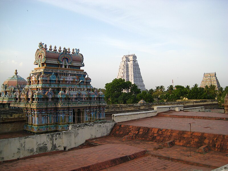 File:Sri Ranganathasvamy temple in Tiruchirapalli 01.jpg