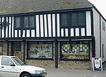 A 15th century building in St Neots St-Neots-15thC-building.jpg