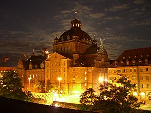 Nürnberg: Name, Wappen und Signet, Geographie