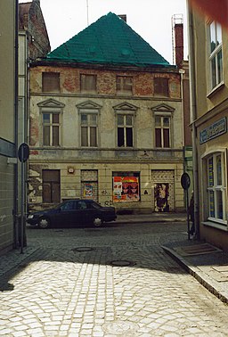 Stralsund, Heilgeiststraße 15 a (2004-05), by Klugschnacker in Wikipedia