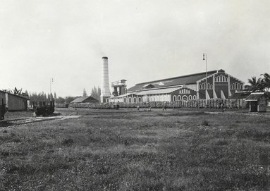 Suikerfabriek Soember Hardjo bij Pemalang (Circa 1920)