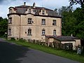 Čeština: Svatý Jan pod Skalou, okres Beroun. Čp. 16. English: Svatý Jan pod Skalou, Beroun District, Central Bohemian Region, Czech Republic. House no. 16. Camera location 49° 58′ 21.4″ N, 14° 07′ 44.7″ E    View all coordinates using: OpenStreetMap