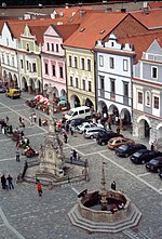 Миниатюра для Файл:Třeboň-12-Markt vom Turm-2004-gje.jpg