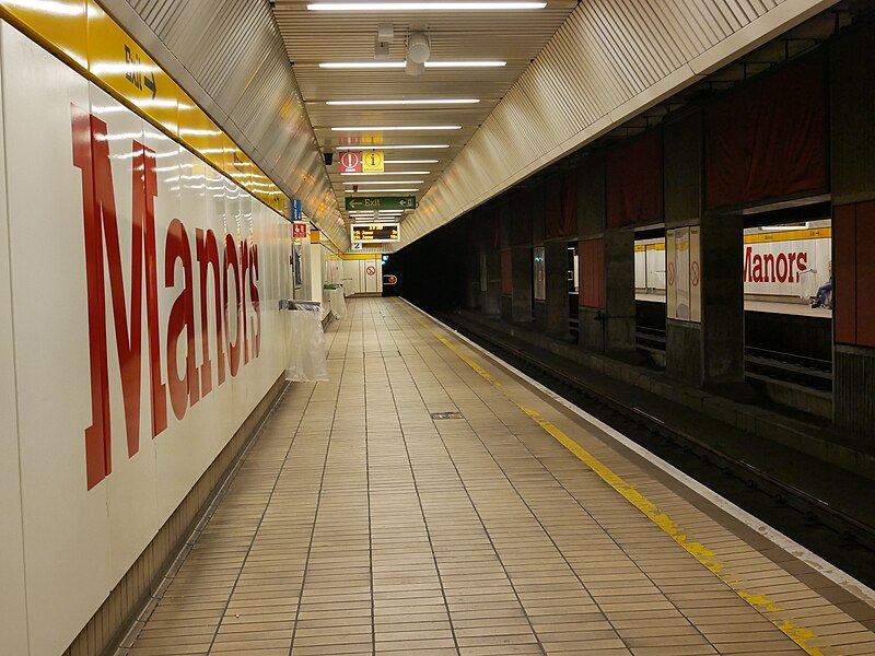 File:TW-Metro2020-Manors-P1660676 (51040490938).jpg