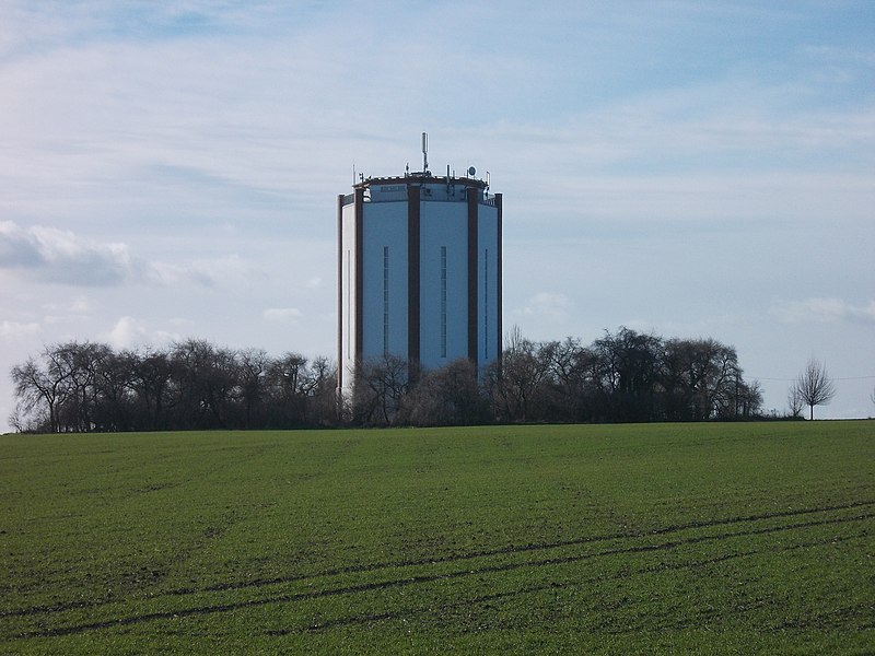 File:TagewerbenWasserturm.JPG