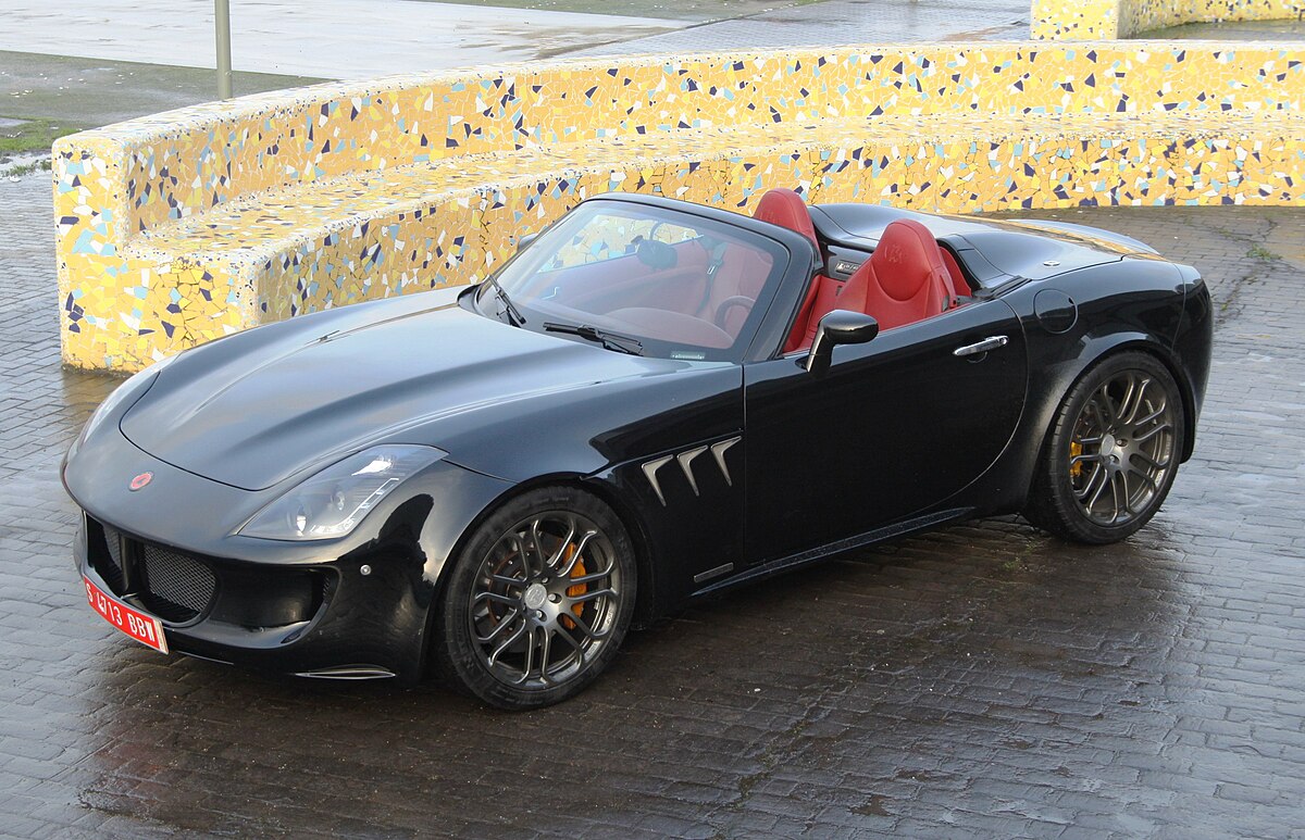 Файл:Tauro Sport Auto V8 Spider in Miami Beach.jpg — Википедия