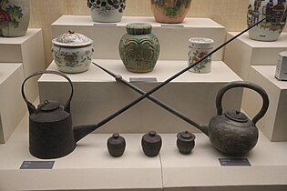 Tea Pots, Republic of China.jpg