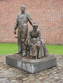 The Emigrants statue, located in Albert Dock, Liverpool, commemorates Mormon emigration from the port of Liverpool The Emigrants (statue), Albert Dock, Liverpool - geograph.org.uk - 482942.jpg