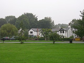 <span class="mw-page-title-main">Roe Green</span> Human settlement in England