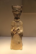 Three Kingdoms Shu Pottery Figure (9832799916).jpg