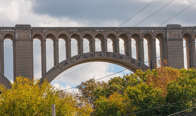 File:Tunkhannock Viaduct - 2014-10-08 - image 3.jpg