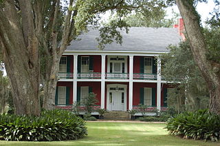 <span class="mw-page-title-main">Valverda Plantation</span> Historic house in Louisiana, United States