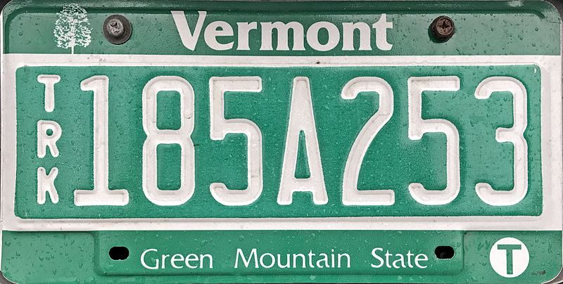 File:Vermont truck 185A253.jpg