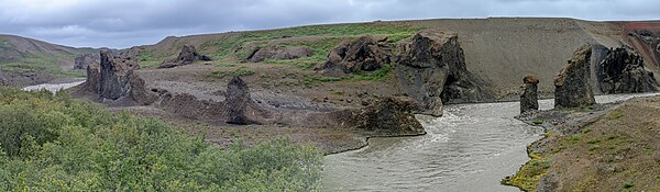 Formacije stijena u Vesturdaluru, proizvod kaotičnih poplava (jökulhlaupa).