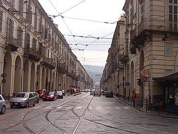 Via Po vista desde Piazza Castello.