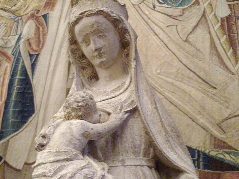 File:Vierge allaitant l'Enfant Cluny bis.JPG