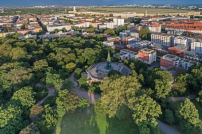 So kommt man zu Tempelhofer Berg mit den Öffentlichen - Mehr zum Ort Hier