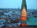 Зимовий пейзаж Люнебурга з церквами Святого Миколи й Святого Йоганна