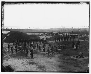 Company M in 1865 in one of the Washington, DC forts Washington, D.C. Company M, 9th New York Heavy Artillery, in a fort LOC cwpb.04244.tif