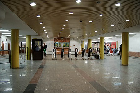Zhytomyrska metro station Kiev 2011 01.jpg