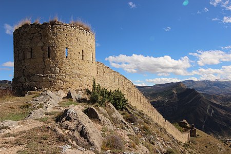 Fortification walls in Gunib, by Олег Мар