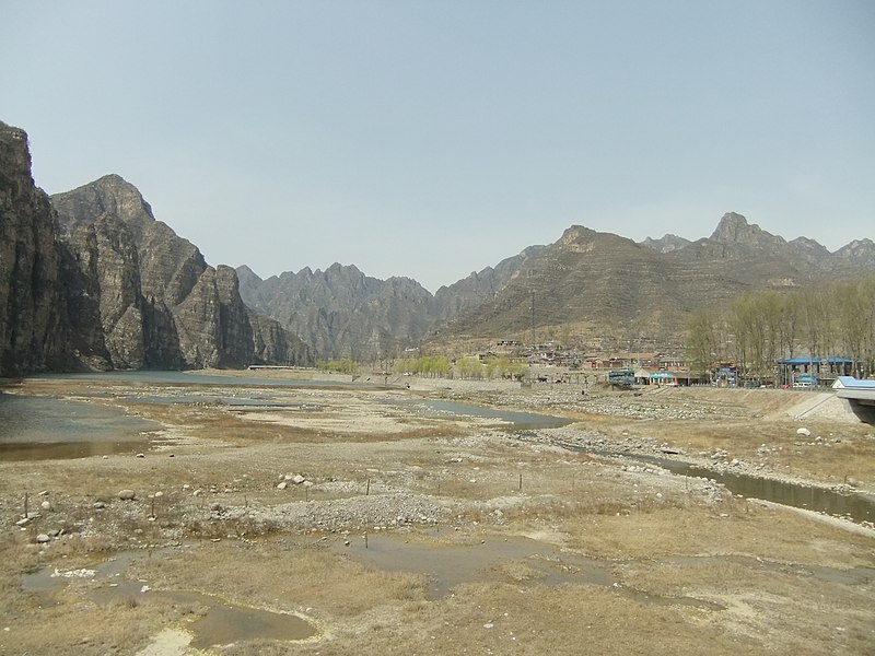 File:十四渡风光 - Scenery at Fourteenth Ferry - 2011.04 - panoramio.jpg