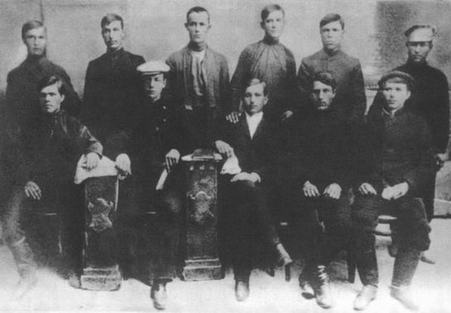 The Union of Poor Peasants, an anarchist-communist peasant group based in Huliaipole, to which Nestor Makhno (seated, front row, far left) was a membe