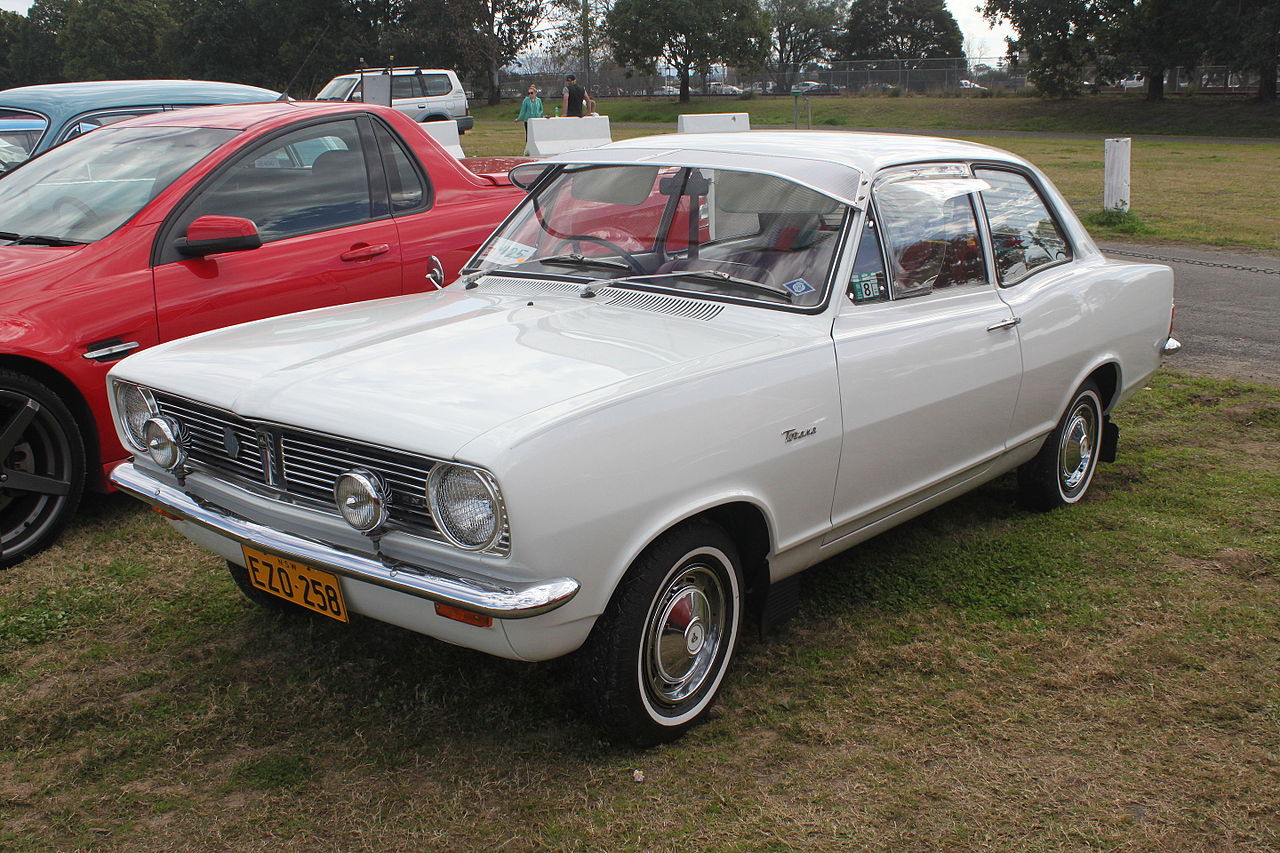 Image of 1968 Holden Torana (HB) 2-door sedan (20830893792)