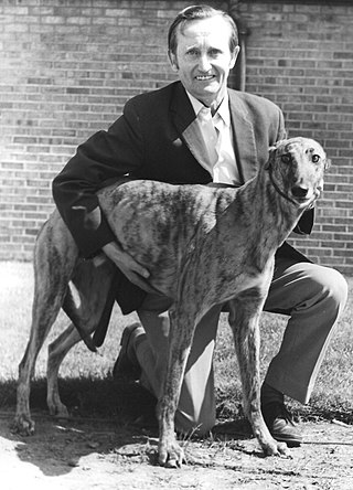 <span class="mw-page-title-main">Norman Oliver (greyhound trainer)</span> British greyhound racing professional trainer