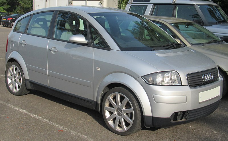 File:2004 Audi A2 Sport 1.4 Front.jpg