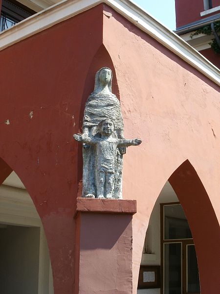 File:20110603Oblatenkloster Saarbruecken3.jpg