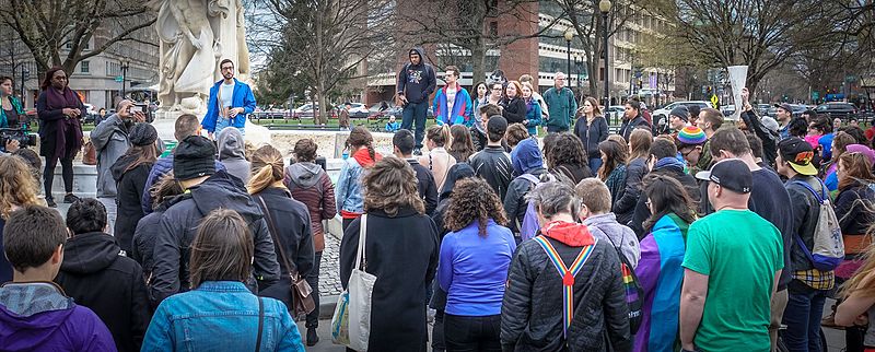 File:2017.04.01 Queer Dance Party - Ivanka Trump's House - Washington, DC USA 02027 (33791093885).jpg