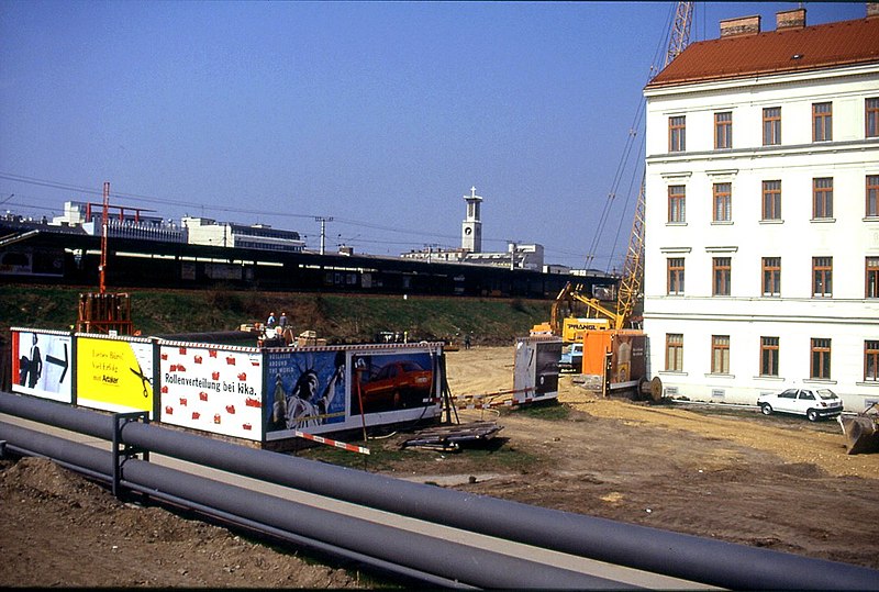 File:202L20050491 links Bereich Bahnhof Floridsdorf, Bauarbeiten Endstelle der Linie U6.jpg