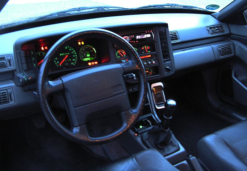 File:480-cockpit.jpg