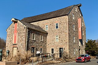 <span class="mw-page-title-main">Hunterdon Art Museum</span> Museum in Clinton, New Jersey